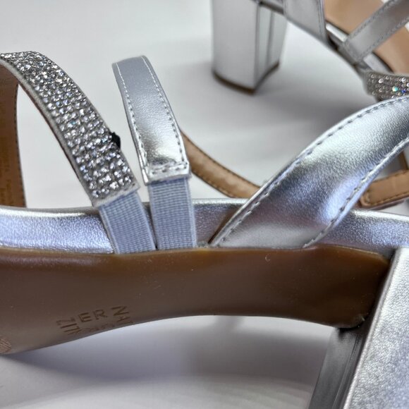Naturalizer Bridget4 Silver Strappy Rhinestone Sandal Size 8.5 WIDE Block Heel - Picture 11 of 16
